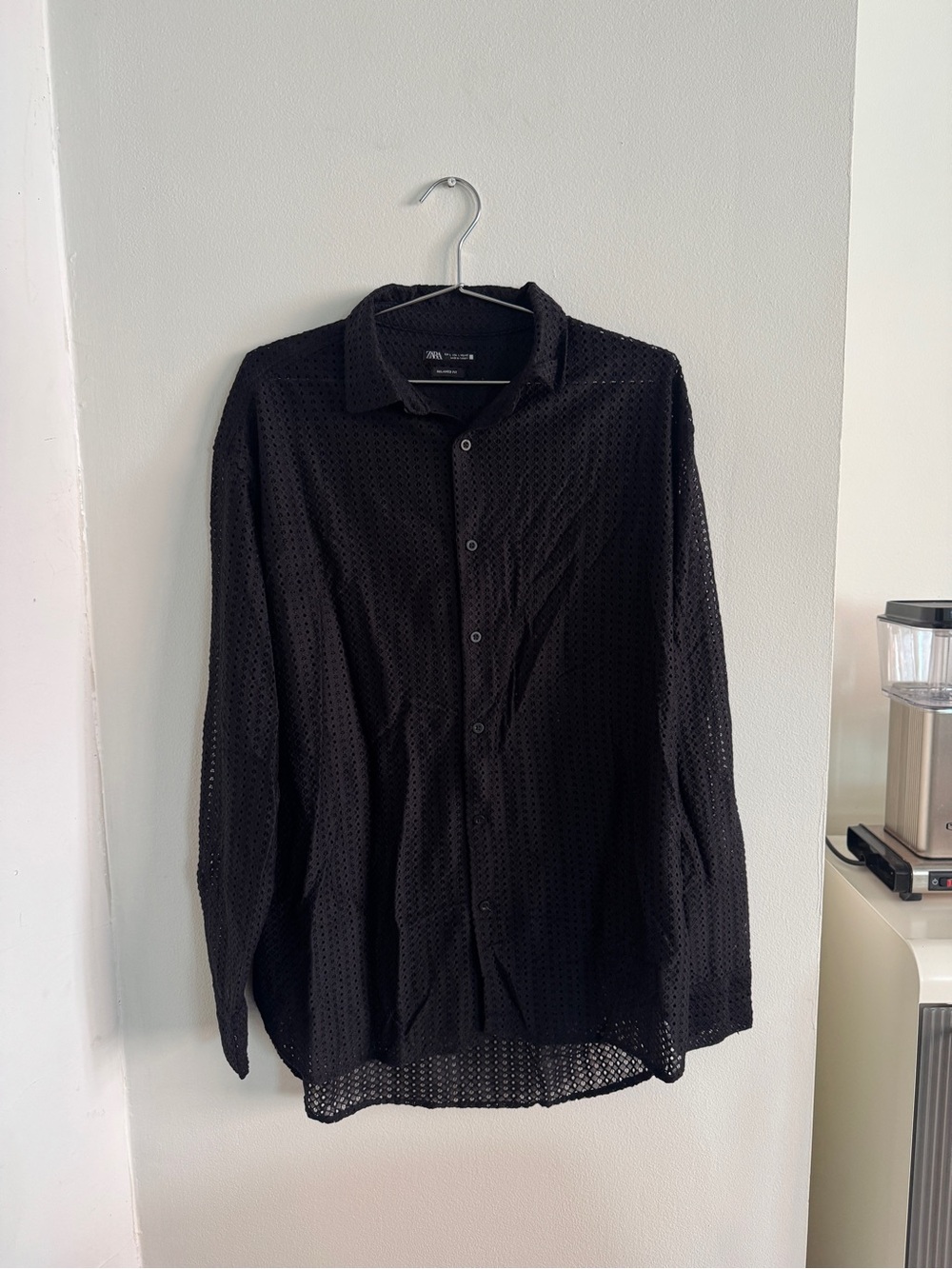 Zara Relaxed Fit Perforated Shirt in Black Size Large